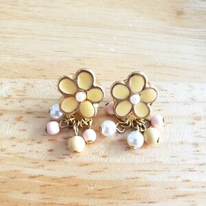 Floral Gold and Cream Earrings